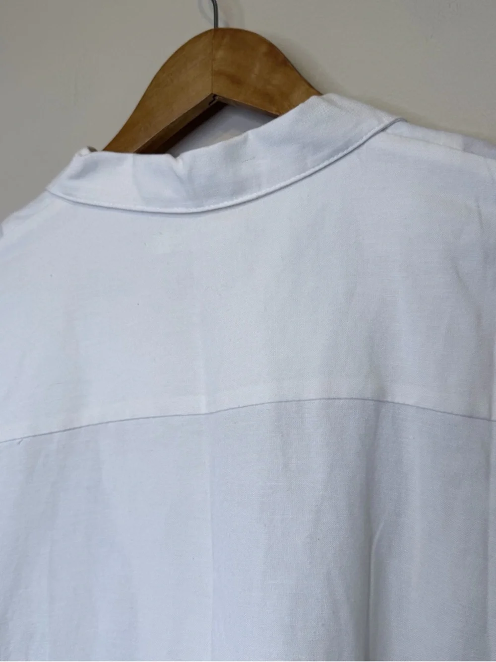 Mod Ref | Crisp Linen Button Front Short Sleeve Relaxed Cropped Chic Shirt Top - Picture 7 of 11